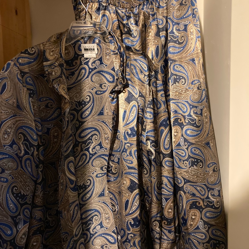 Patterned Top - Picture 4 of 5